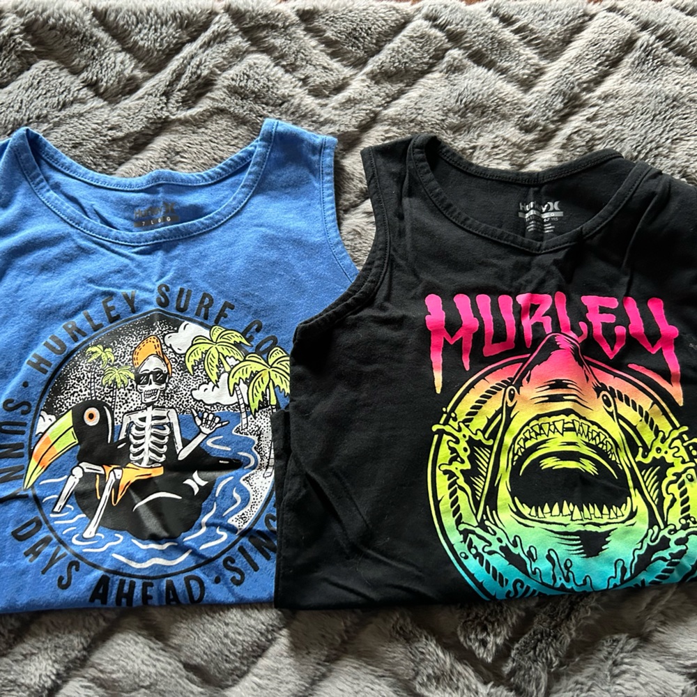 2 Hurley Tanks